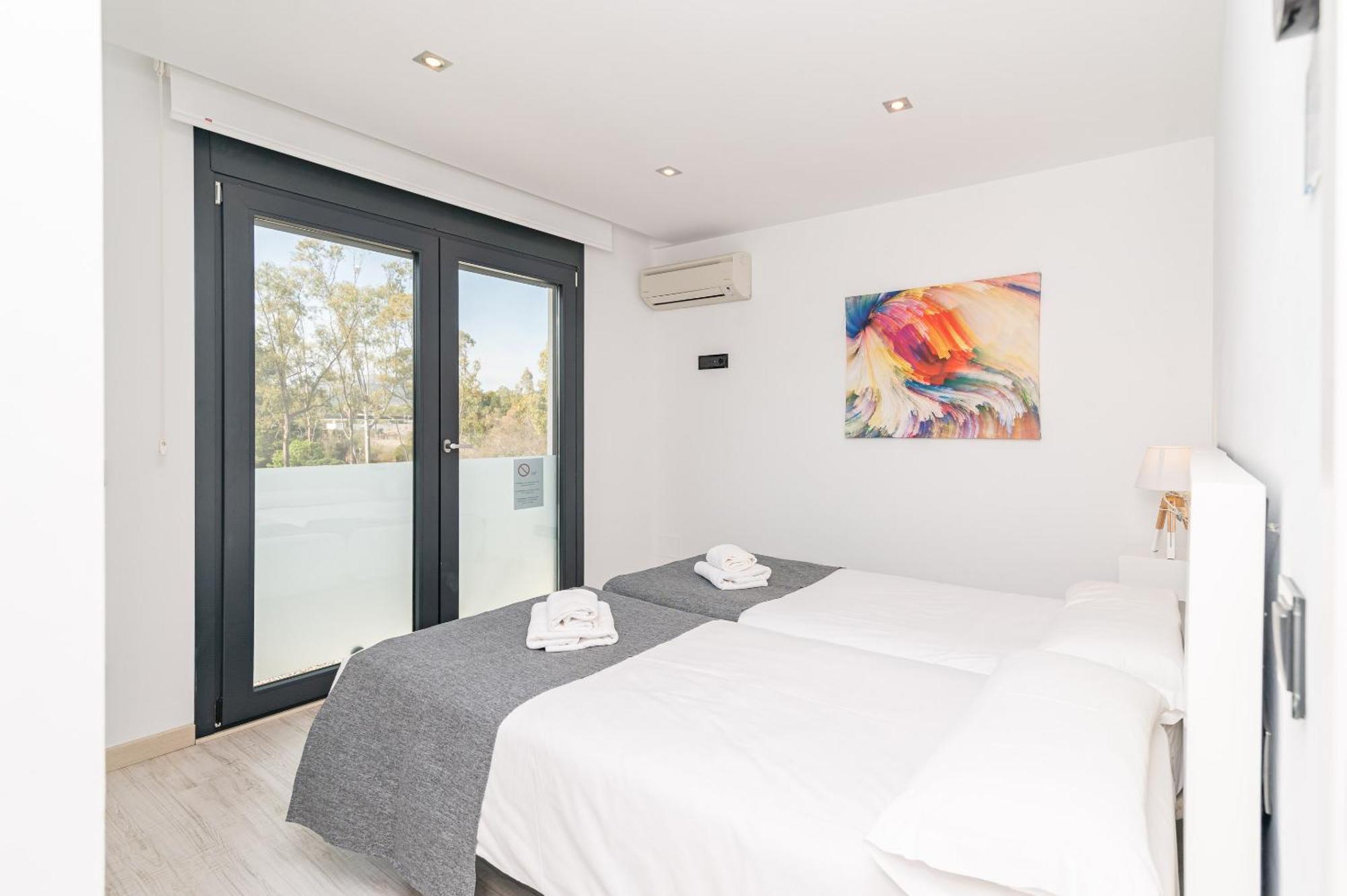 Beach Villa Cosins 1 Mel By Sealand Villas Alcudia  Exteriör bild