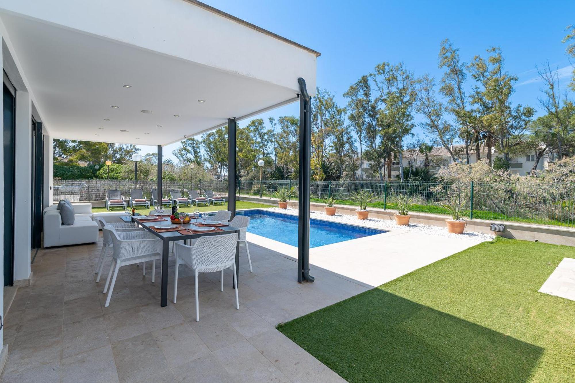 Beach Villa Cosins 1 Mel By Sealand Villas Alcudia  Exteriör bild